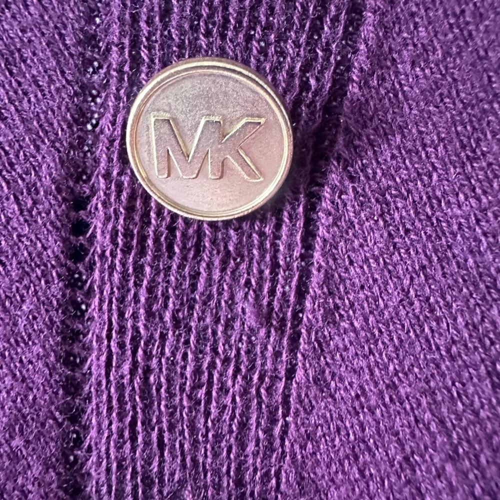 MICHAEL Michael Kors

Easy Raglan Snap Shakr Sweater M - Picture 2 of 7